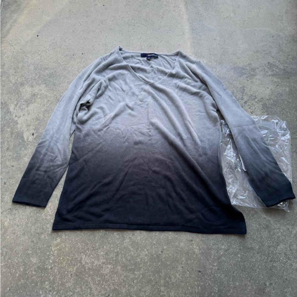 Denim 24/7 Long Sleeve size Medium Women’s New